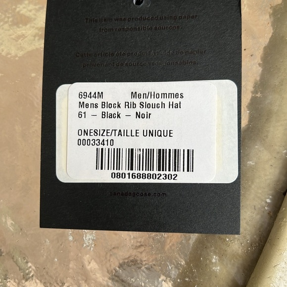 🦋HOST PICK🦋Canada Goose MACKIE Men’s ski hat, wool and sterling - Picture 2 of 5